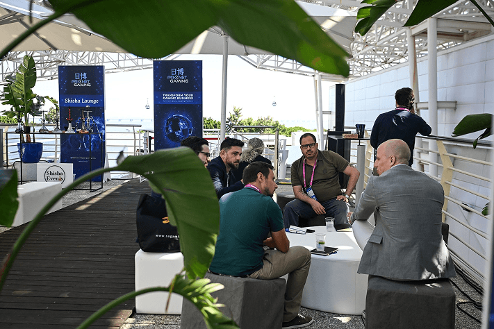 VIP BUSINESS LOUNGES image
